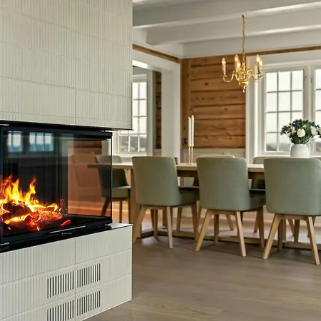 Historic Customs House On Merdo From 1650 * Veden